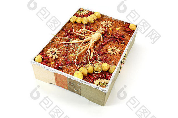 传统的朝鲜文零食使混合物枣栗子松坚果短桑特亚克巴普被称为