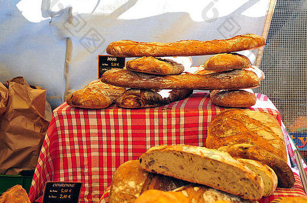 面包摊位市场巴黎巴士底狱区域大道理查德。勒努瓦尔