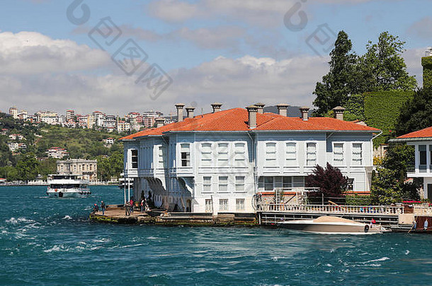建筑横跨博斯普鲁斯海峡海峡伊斯坦布尔城市火鸡
