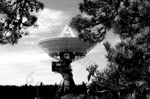 黑与白可爱的几何摘要艺术黑色的喜怒无常的有<strong>创意</strong>的射电望远镜天空广播telescopeart