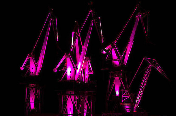 照明巨人船厂普拉