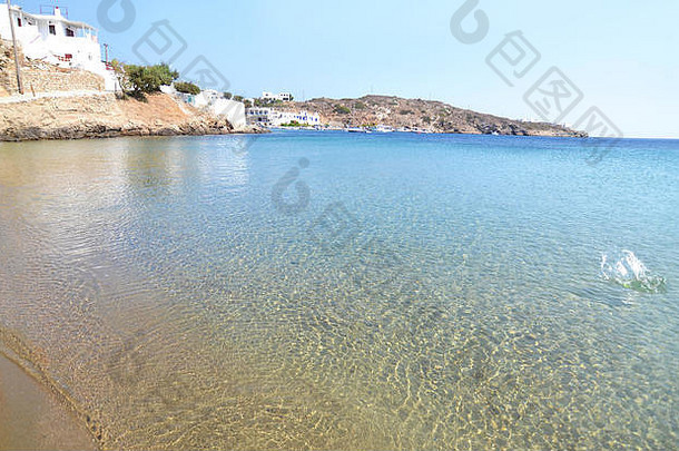 海滩sifnos岛基克拉迪群岛希腊
