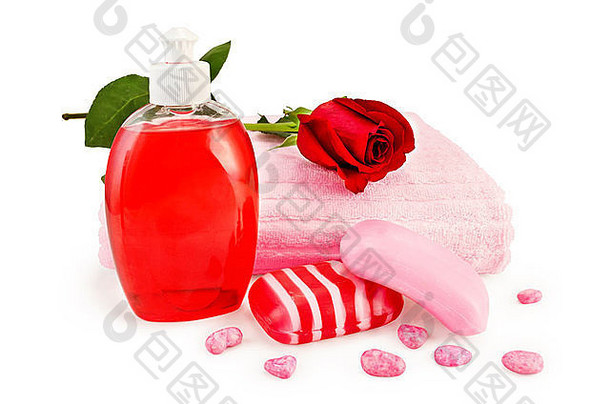 红色的液体肥皂瓶固体条纹红色的粉红色的肥皂浴盐粉红色的毛巾红色的玫瑰孤立的白色背景