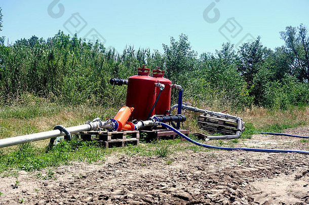 农业灌溉系统分配水泵河场