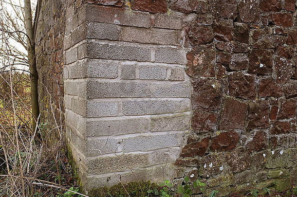角落里石头精品修理现代砌块墙1月