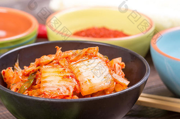 泡菜朝鲜文超级食物腌中国人卷心菜碗浅深度场