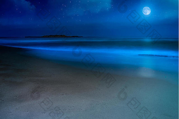 岛海滩满月nightscene