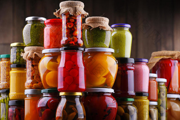 罐子各种腌蔬菜水果保存食物