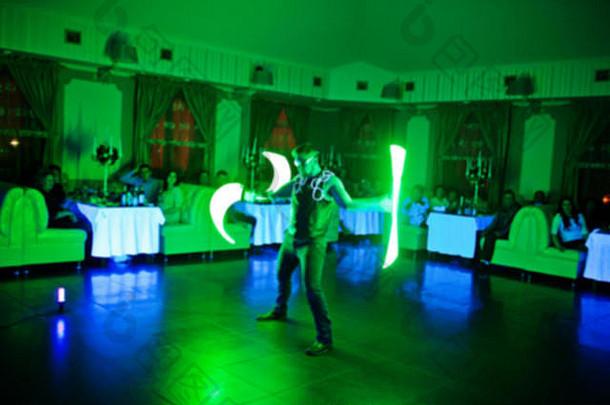 二极管光显示艺术家婚礼聚会，派对长途跋涉照片