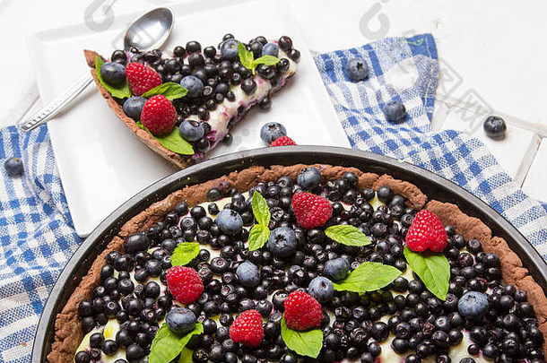 美味的蛋挞蓝莓树莓