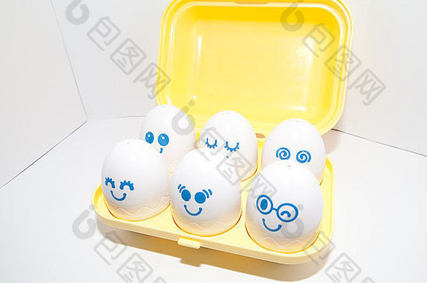 集团鸡蛋脸描绘情绪