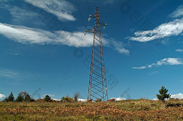电桥塔提供权力远程区域