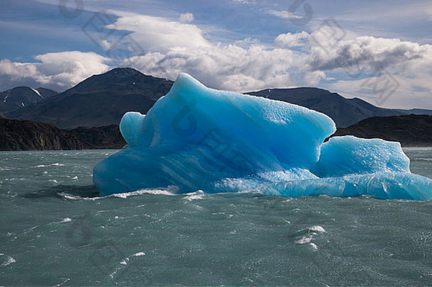 蓝色的冰山浮点数专家莫雷诺冰川巴塔哥尼亚阿根廷