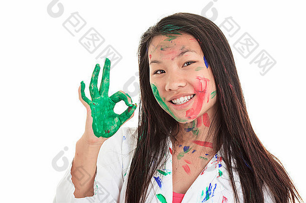 亚洲女孩油漆隔离白色