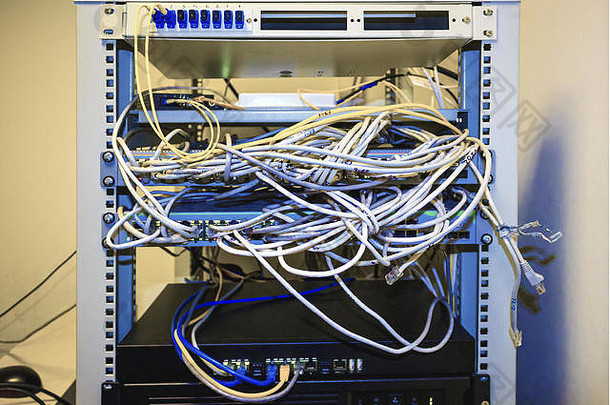 纤维网络服务器