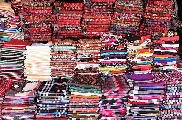 桩帕什米纳围巾出售时尚商店