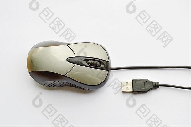 灰色的电脑鼠标电缆插头白色背景