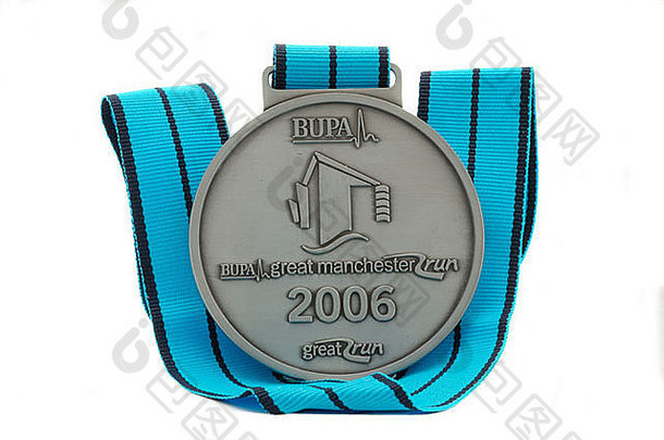 曼彻斯特马拉松参与者金牌纪念塑料银蓝色的丝带体育运动耐力运行慢跑竞争竞争对手