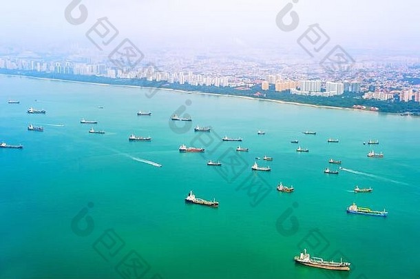 空中视图货物船只加载容器海国际进口出口物流新加坡商业港口