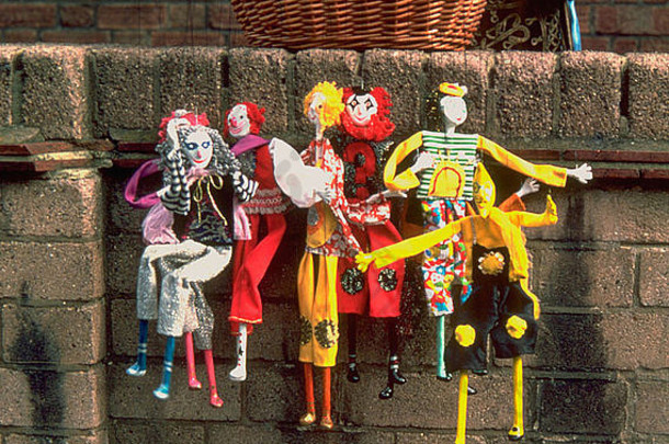 牵线木偶挂出售波多贝罗路市场伦敦英格兰
