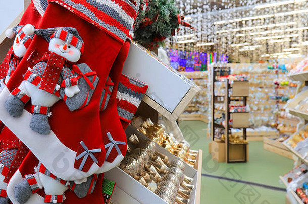 货架上有趣的玩具雪人圣诞节一年的红色的引导礼物玩具装饰积极的情绪快乐节日圣诞节冬天