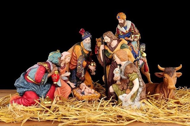 传统的圣诞节基督诞生场景玛丽约瑟夫婴儿耶稣
