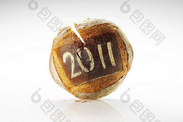涂有2011年日期的圆形面包
