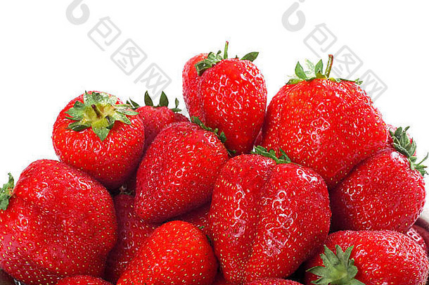 鲜红草莓