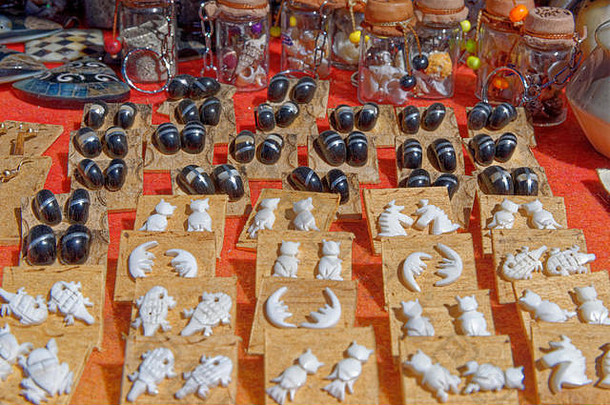 手工制作的珠宝街市场巴拉德罗古巴
