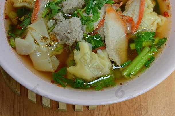 中国人饺子汤