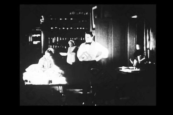 杰基尔博士和海德先生1920屏幕