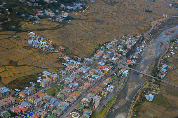 不丹帕罗市鸟瞰图。