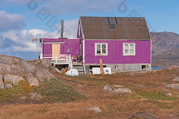 格陵兰岛伊蒂莱克北极村的彩色房子