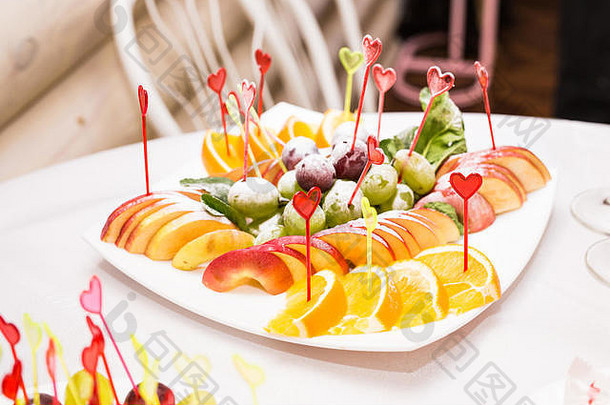 美味的水果表格糖果婚礼接待餐饮餐厅