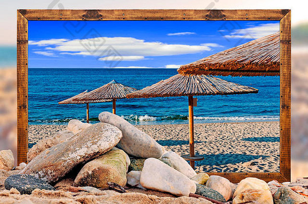 海滩上的岩石，美丽的海滩画框，模糊的海滩和大海