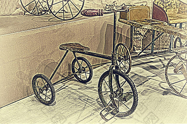 卡玩具三轮车自行车巴达霍斯西班牙