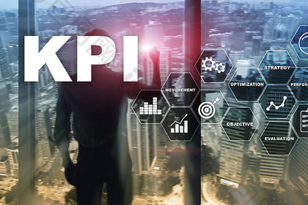 KPI-关键绩效指标。商业和技术概念。多重曝光，混合媒体。模糊背景下的金融概念