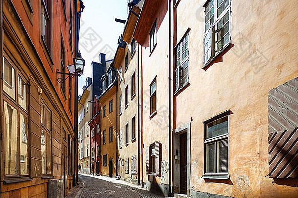 挪威奥斯陆历史<strong>地段</strong>的一条狭窄街道。