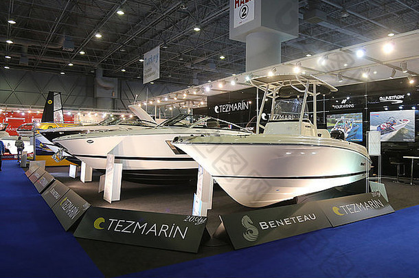 Tezmarin公司的船只在<strong>第九届</strong>中国北车欧亚船展上展出
