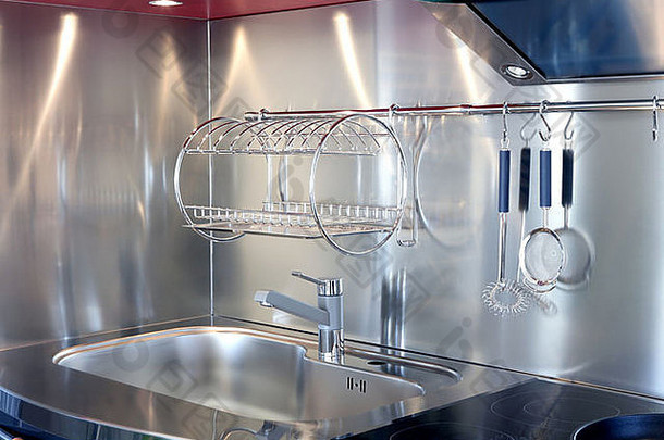 厨房银水槽vitroceramic炉子滚刀现代装饰