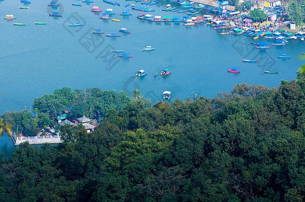 Fewa湖俯视图，fewalake和Pokhara尼泊尔船只俯视图
