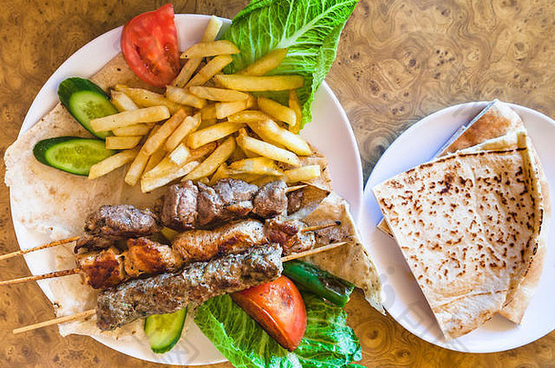 旅行中间东国家王国约旦部分阿拉伯烤肉串餐厅佩特拉小镇