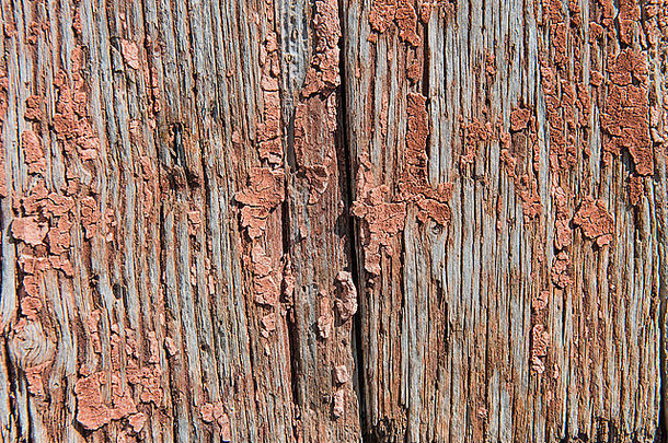 漆有裂纹的红色旧木板