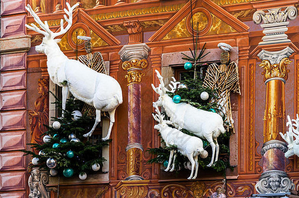 法国阿尔萨斯斯特拉斯堡的户外圣诞装饰