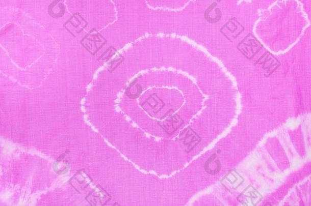 扎染蜡染工艺中粉色围巾的部分抽象图案