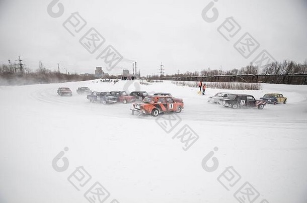 冬天<strong>赛车</strong>冰跟踪俄罗斯<strong>赛车</strong>车公司拉达