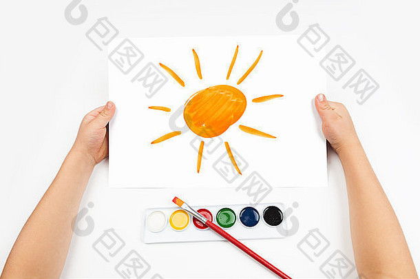 孩子画太阳水彩