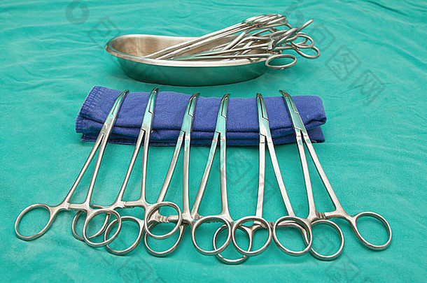 手术室手术器械