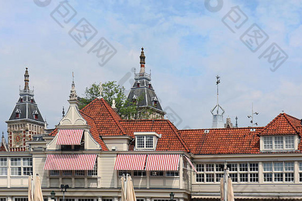 屋顶传统的荷兰体系结构建筑阿姆斯特丹