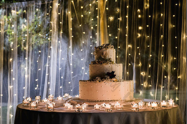 婚礼装饰蛋糕
